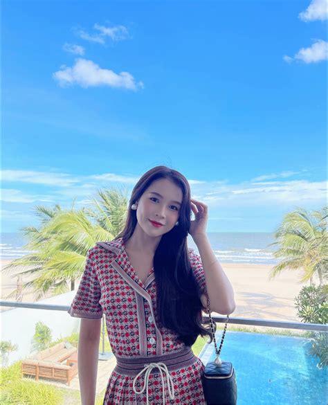 Hot Girl Sam C Ng Khai Ng I Y U Danh T Nh Ng Trai Khi N Ai C Ng B T Ng