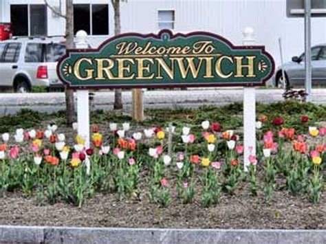 8 Signs You Grew Up In Greenwich Connecticut