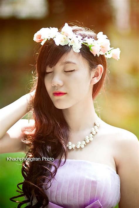 Hot girl Cảnh sát hóa thành thiên thần