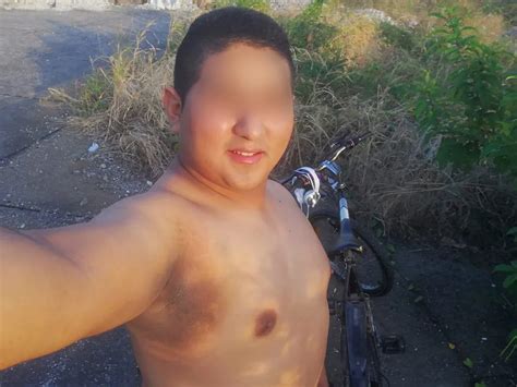 Mis Pezones A La Vista En La Ciudad Tetillas De Macho Nude Pics Xhamster