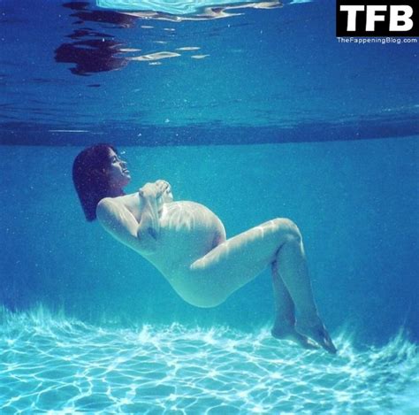 Alanis Morissette Nude Sexy Collection Photos TheFappening