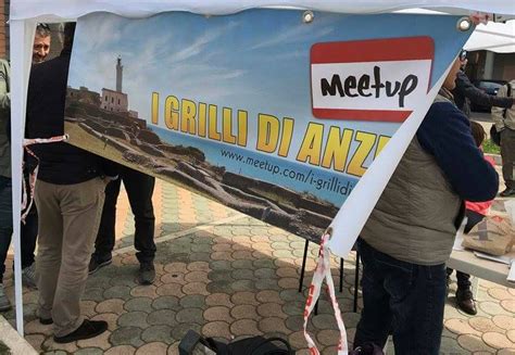 Fabio De Nicola Il Candidato Del M5s Ad Anzio Che Correva Per La Lega