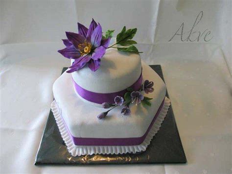 Violet Cake Decorated Cake By Akve Cakesdecor