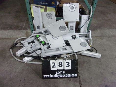 Lot Smartboard Projector Mounts And Adapter Cables Bentley