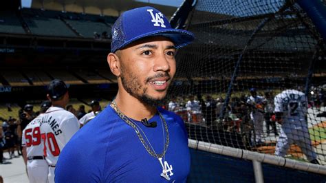 Mlb Star Mookie Betts Lists Amenity Rich Encino Estate For Million