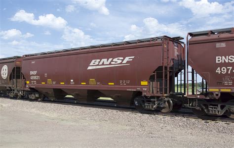 BNSF Covered Hopper Variations Trains