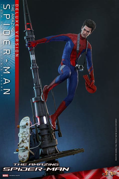 Spider Man Deluxe Hot Toys MMS772 The Amazing Spider Man 1 6 Figure