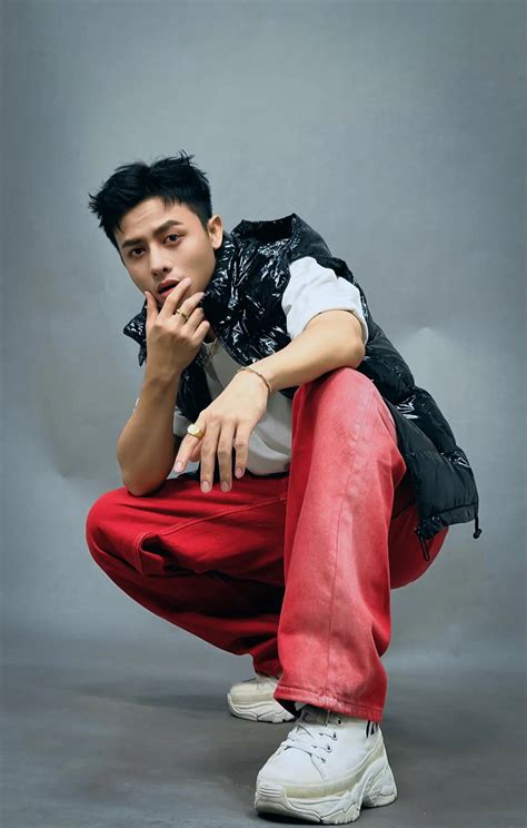 Henry Ng C Th Ch T C T X Ng N B Ch N P N Hot Boy L Ng Nh C Ph T L C C Tin Nh N G