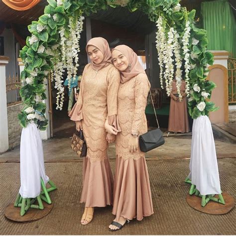 ️ Kumpulan Model Kebaya Hijab Tahun 2019