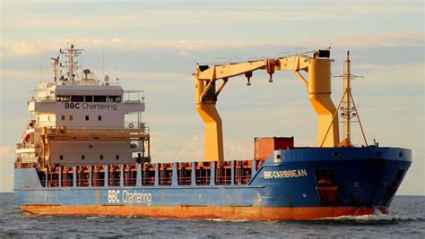 Захвачены пиратами (Игорь Кутузов) / Проза.ру