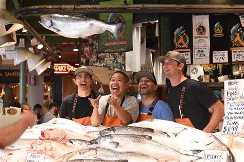 Seattle Fish Market Fresh Seafood Delivery Pike Place Fish