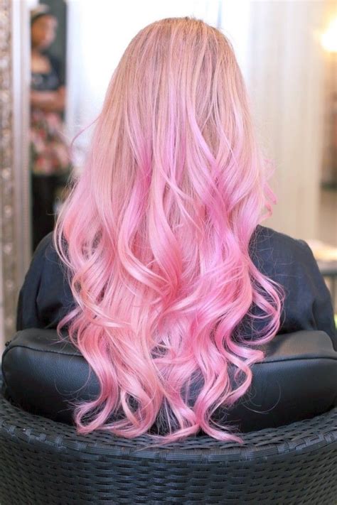 Розовые волосы - 60 фото самых трендовых оттенков! | Pink hair, White ...