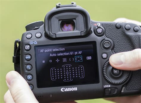 Master your camera: Controlling autofocus on the Canon EOS 5D Mark III ...