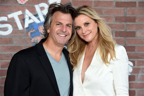 Friends Star Bonnie Somerville Marries Dave Mcclain Popsugar Celebrity