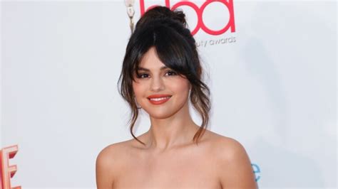 Hot Sexy Alyssa Gabrielle Rodriguez Bikini Pics