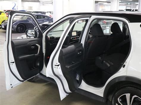 Toyota Raize 2019 Pearl I Mirza Enterprises Japan