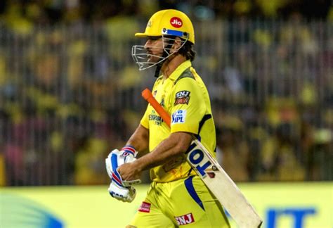 chennai csk captain ms dhoni   ipl   qualifier match