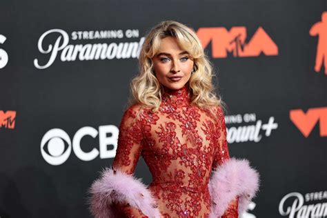 Sabrina Carpenter Wears Red Naked Dress On VMAs Red Carpet