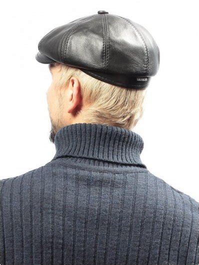 Магазин "Город Шапок", более 1000 моделей, свой склад в Москве.