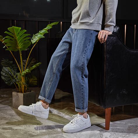 กางเกงขากระบอก 2020 new jeans men's straight tube loose style Harlan ...