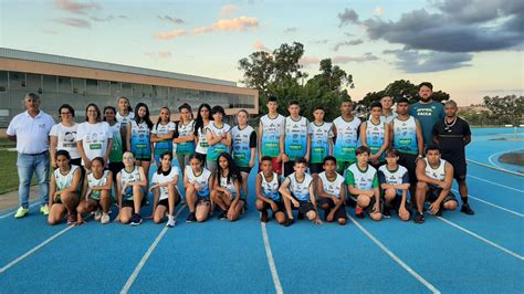 Resenha CM Notícias Regionais Atletismo mourãoense conquistou 13