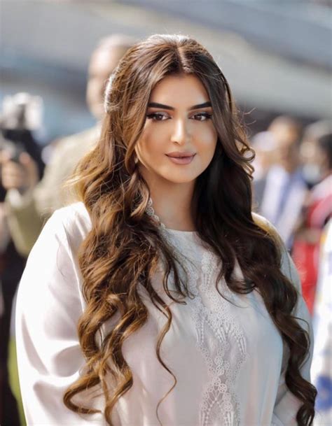 In Pics 10 Of Sheikha Mahra Al Maktoums Most Refined Fashion Moments