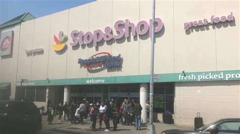 Police Alleged Shoplifter Dies After Altercation With Stop And Shop