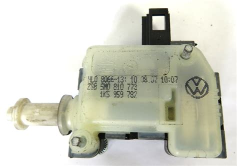 Used Genuine Vw Golf Plus Fuel Flap Open Actuator Solenoid M