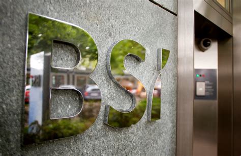 singapore orders bsi bank unit shut  mdb probe widens