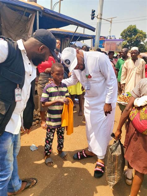 Lady Pours Hot Water On Her Son For Buying Biscuits From The Money He Realized Through Hawking