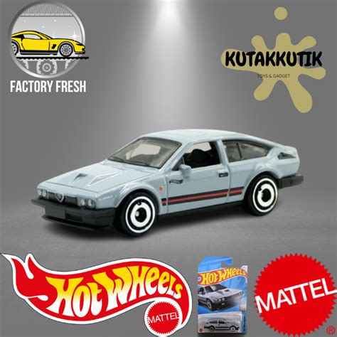 Jual Hot Wheels Mobil Hatchback Alfa Romeo Gtv Abu Lot D Factory Fresh Shopee Indonesia