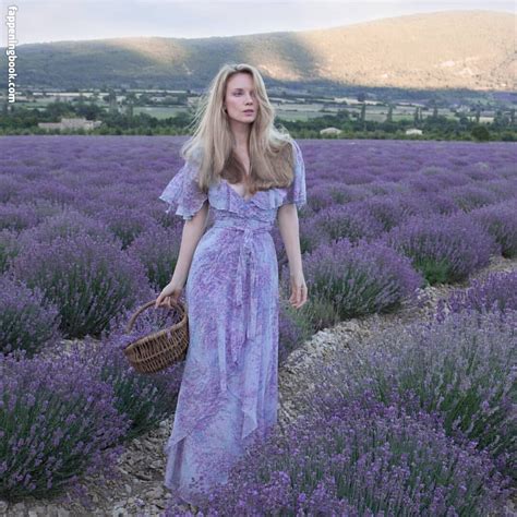 Muse Mercier Artistandmuseerotica Muse Mercier Nude OnlyFans Leaks Fappening FappeningBook