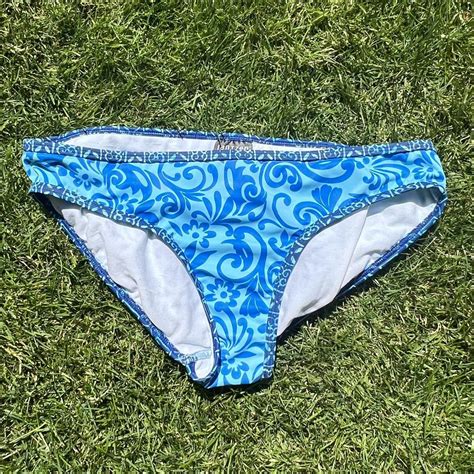 Blue Tropical Jantzen Electric Beach V Neck Bikini Depop