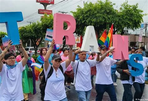 Miles En Am Rica Latina Lucen Los Colores Del Orgullo Lgbti La Voz De Tarija
