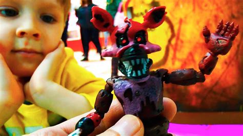 Five Night at Freddy Challenge достаем Игрушки FNAF у кого Игрушка ...