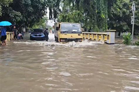 Bpbd Dki Sebut Titik Banjir Makin Meluas Jika Durasi Hujan Panjang