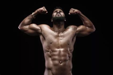 Jason Derulo Shows Off Ripped NAKED Body In Very Racy Video For New Single The Mirror
