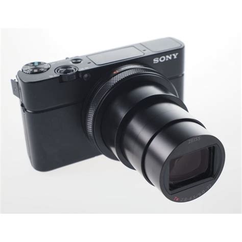 Sony RX100 M7, 24-200mm, 20,1MP, 8x zoom, 4K HDR