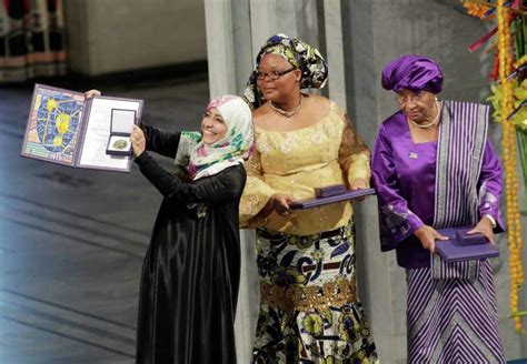 Women Accept Nobel Peace Prize