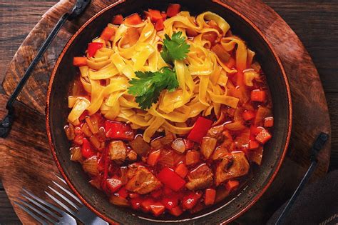 ≡ Лагман: конструктор для гурманов ᐈ рецепт от Мястории