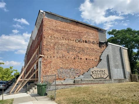 Structural Rigidity In A Historic Brick Wall