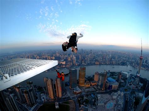 Base Jumping Wallpaper 1280x960 32660