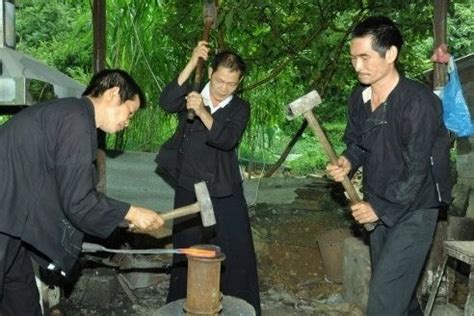 Anh Th Kh A Hot Nh T Tiktok Gi P D N L Ng Ki M B N Ti N Nh S N Ph M Ch Ng Li N Quan N Kh A