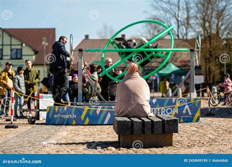 Portable Attractions In The City Square Aerotrim Human Gyroscope With