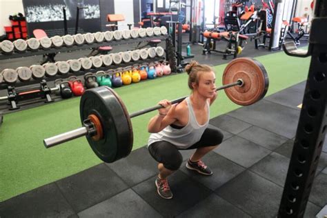 6 Hot Sexy Nichole Holmes Bikini Pics