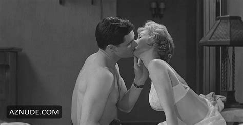 PSYCHO NUDE SCENES AZNude