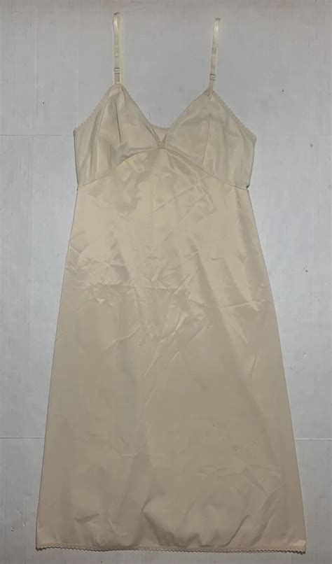Vintage Vanity Fair Full Slip Nude Sheer Bust Antron Gem