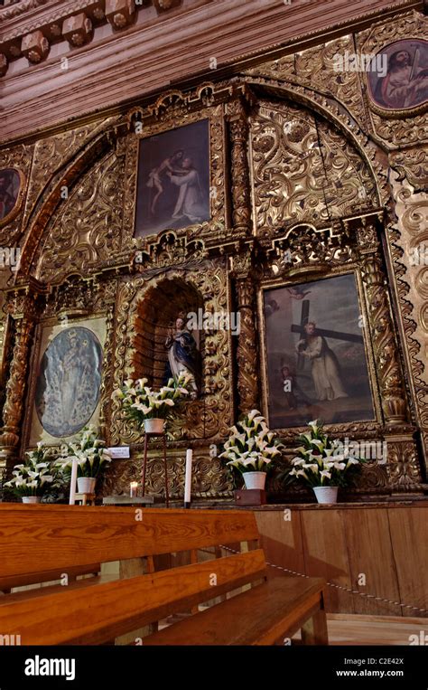 interior   santo domingo de guzman temple  convent  san