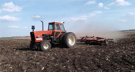 allis chalmers  tractor technical specifications