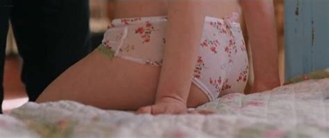 Nude Video Celebs Lois De Jong Nude Hadewych Minis Nude Life In One Day 2009